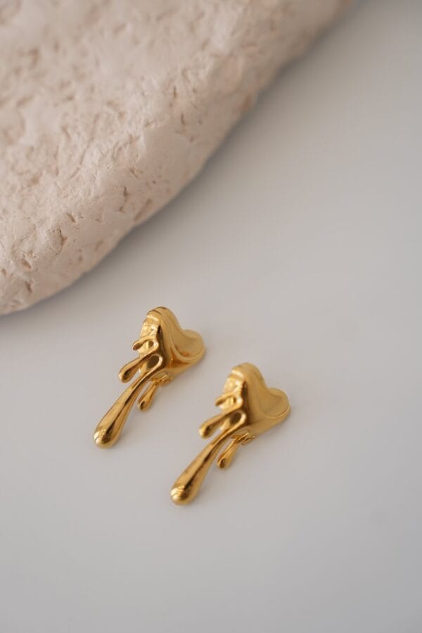 Akan Kalp Model Gold Çelik Küpe