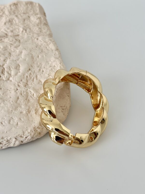 Burgu Model Çelik Kalın Bileklik