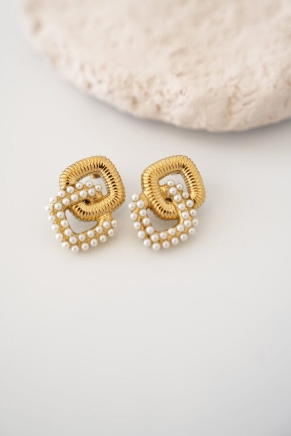 İnci Detaylı Vip Küpe