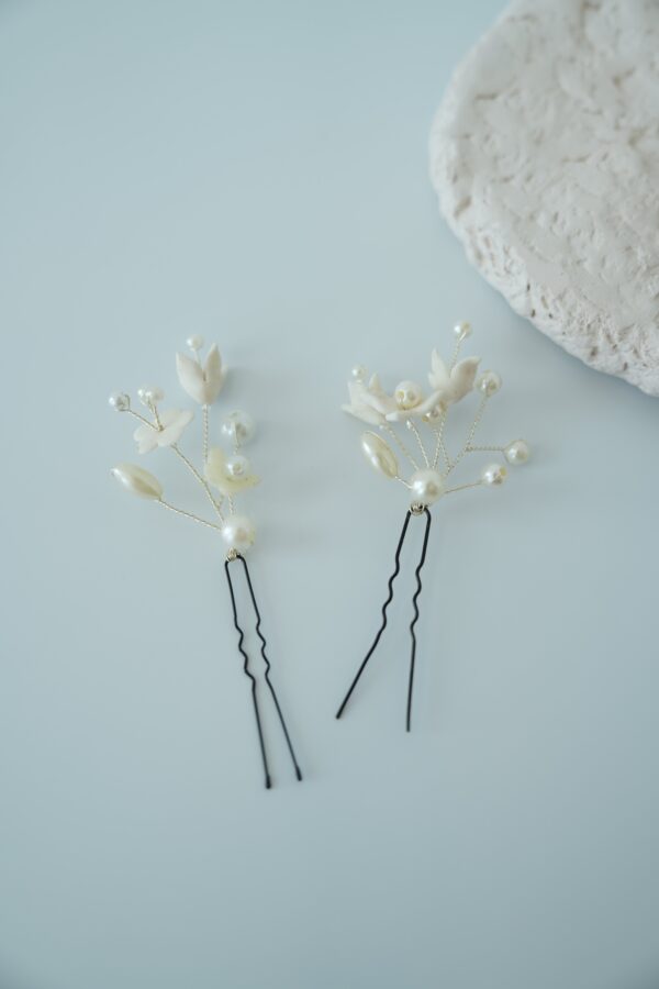 Çiçek Detaylı Minimal Gelin Saç Aksesuarı