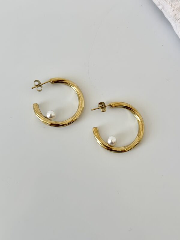 Çelik Geniş Halka İçi İncili Küpe