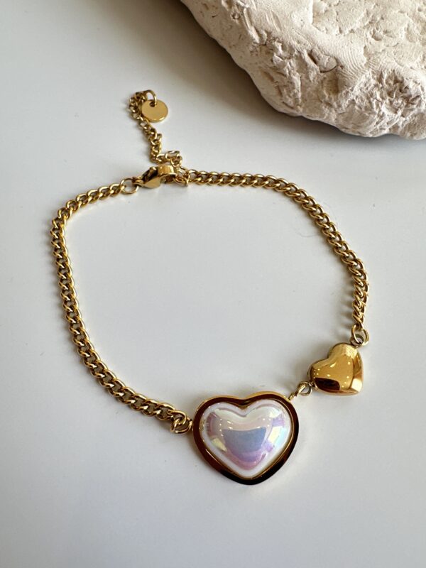 Kalp Detaylı Gold Çelik Bileklik