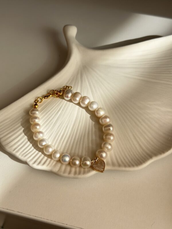 Sedefli Kalp Detaylı Vip Model İnci Bileklik