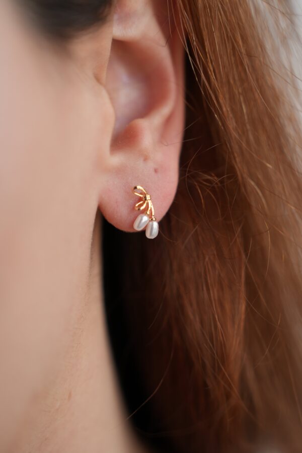 Pirinç Rose Renk İnci Detay Düğüm Model Kadın Küpe