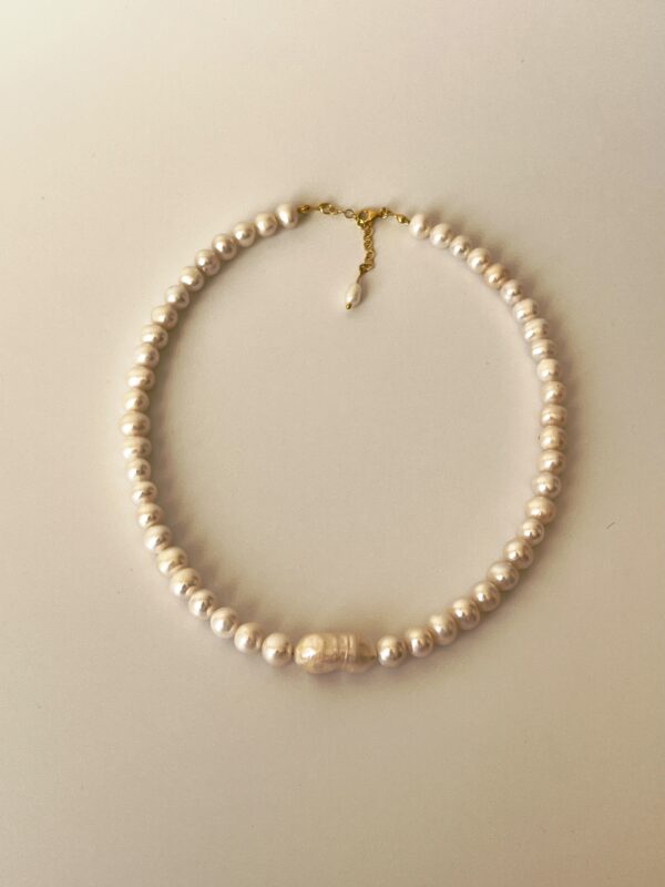 Gümüş Üzeri Altın Kaplama Materyal İle Tasarlanmış Gerçek İnci Kolye