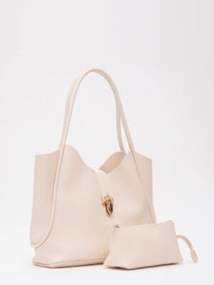 7f9c1307d3f0de47186d22974efd8039.jpg Suni Deri Kilit Detaylı Makyaj Çantalı El Kol ve Omuz Çantası