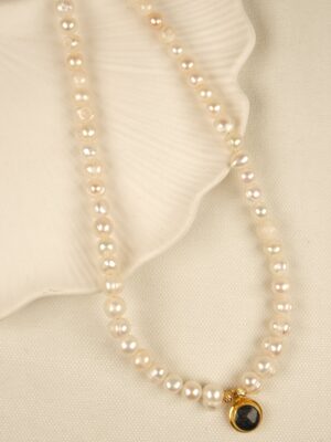 Siyah Sedefli Madalyon Gerçek İnci Kolye