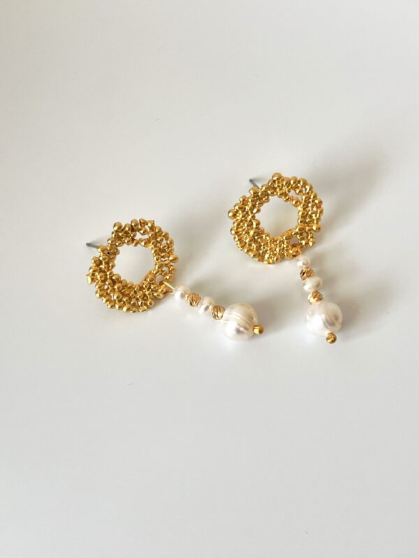 Pirinç Üzeri Mat Altın Kaplama İnci Küpe