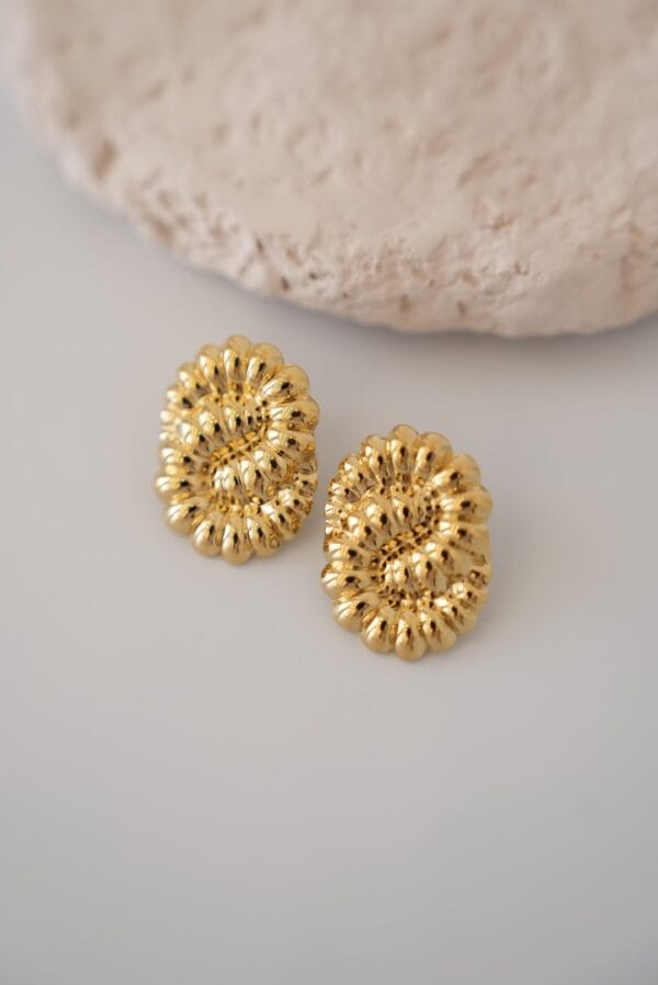 Vintage Gold Çelik Küpe