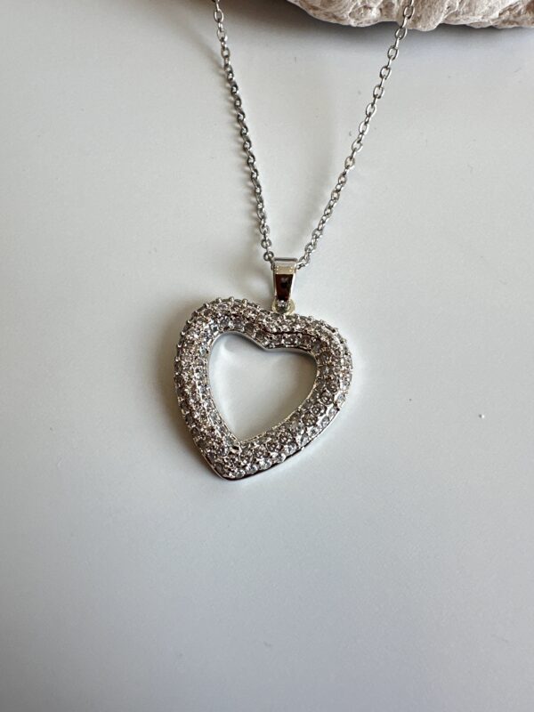 Zirkon Taş Kaplam Gümüş Rengi Kalp Detaylı Kolye