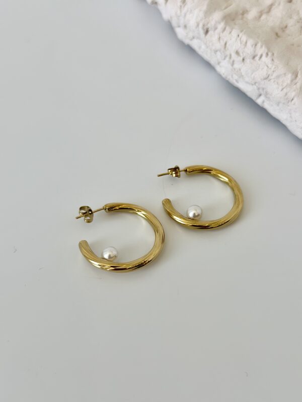 Çelik Geniş Halka İçi İncili Küpe