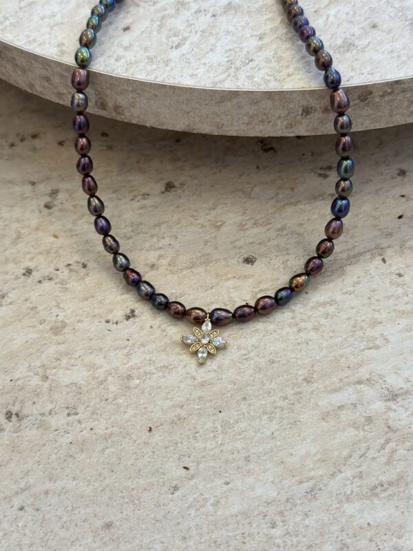 Zirkon Taş Detaylı Siyah Gerçek Tatlı Su İncisi Kolye