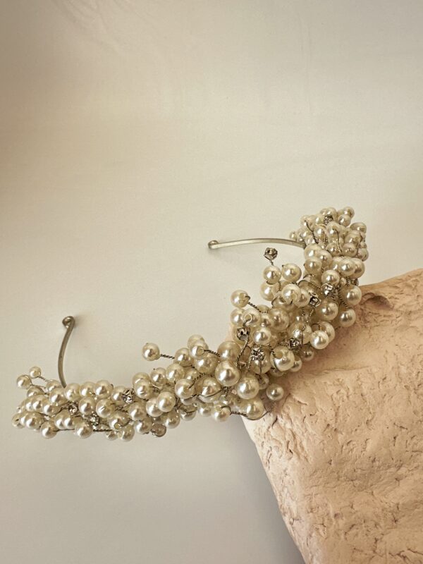 İnci Boncuk Detaylı Gelin Saç Aksesuarı
