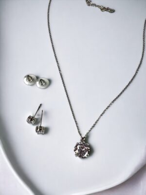 8db9858367e4ca8d59f3b209d829a666.jpg Hera Kolye Küpe Set