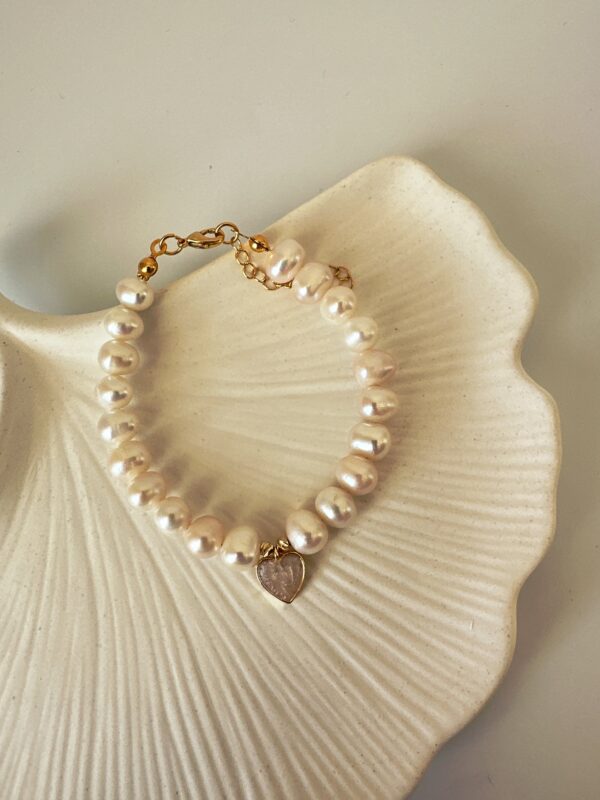 Sedefli Kalp Detaylı Vip Model İnci Bileklik