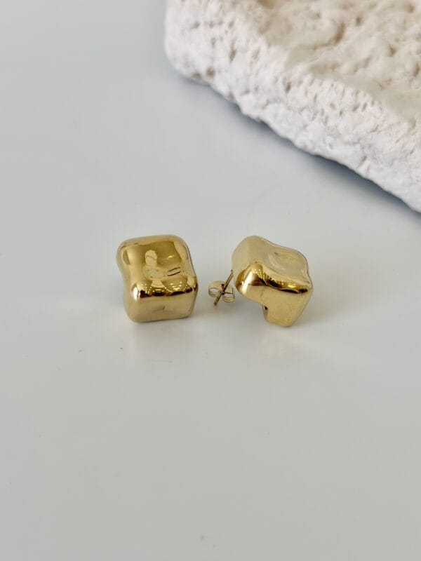 Çelik Kare Plaka Küpe