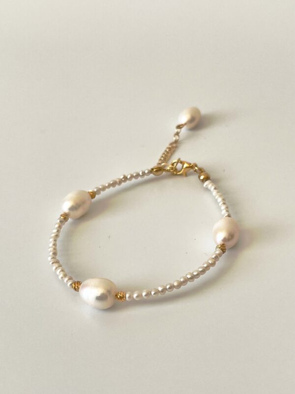 Zendaya İnci Armonisi Bileklik