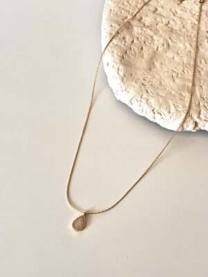 Sedefli Damla Altın Kaplama Tasarım Kolye