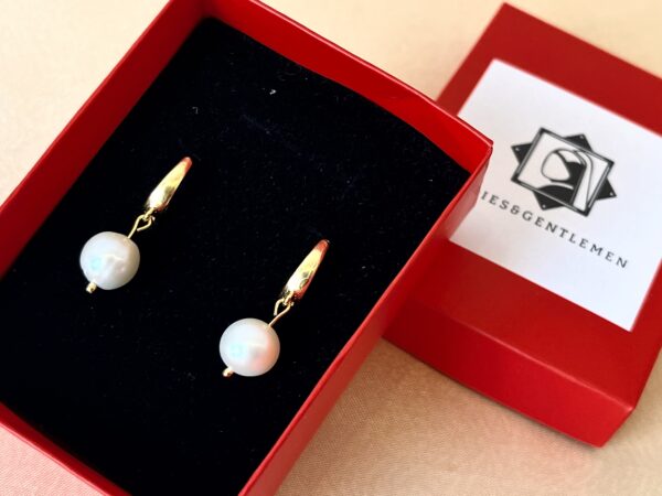 Gerçek Gümüş Üzeri 18 K Altın Kaplama Gerçek İnci Küpe