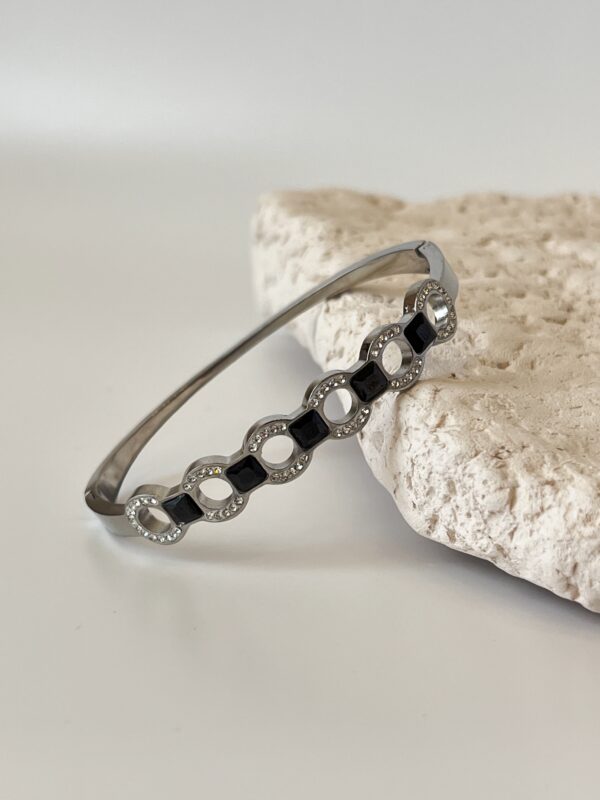 Gümüş Renkli Zirkon Taşlı Çelik Kelepçe