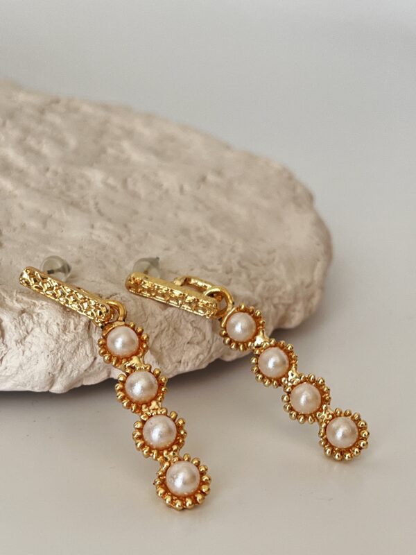 İnci Detaylı Altın Kaplama Küpe