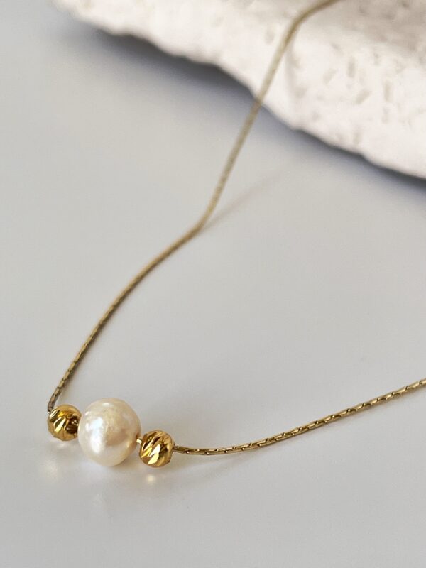 Gerçek İnci Detaylı 18K Altın Kaplama Tasarım Kolye