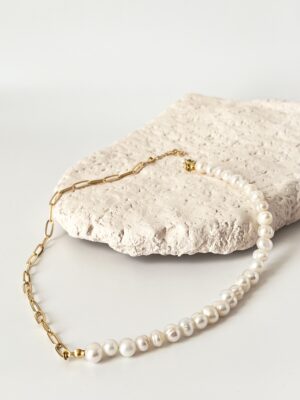 IMG-5332.jpg 14K Altın Kaplama Zincir ve Gerçek İnci Birleşim Tasarım Kolye