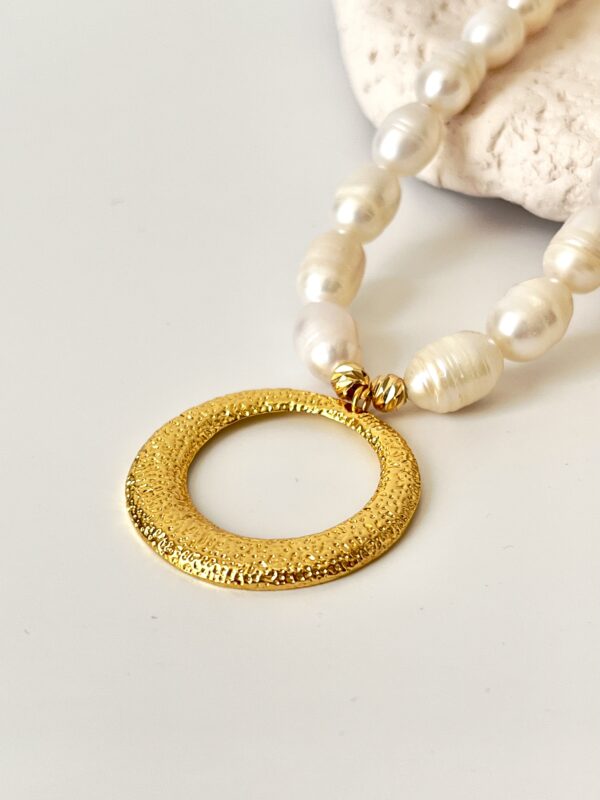 14K Altın Kaplama Halka Detaylı Dorikalı Tasarım İnci Kolye