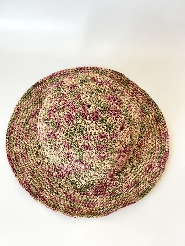 El Yapımı Renkli Tasarım Şapka