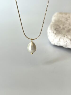 Damla İnci Detaylı Kolye