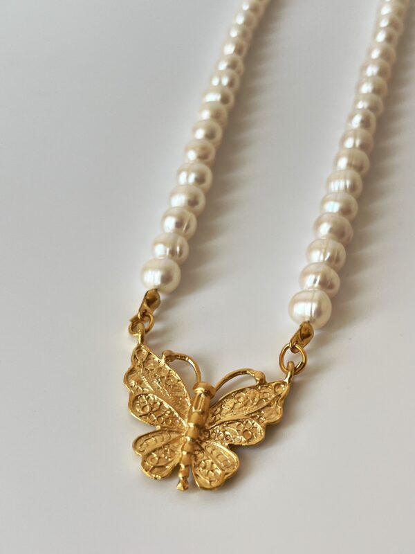 Kelebek Detaylı Gerçek İnci Kolye