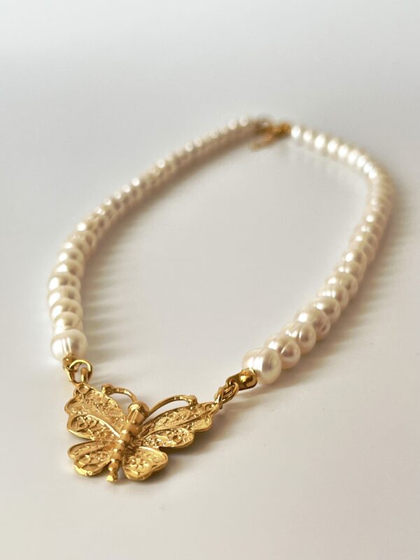 Kelebek Detaylı Gerçek İnci Kolye