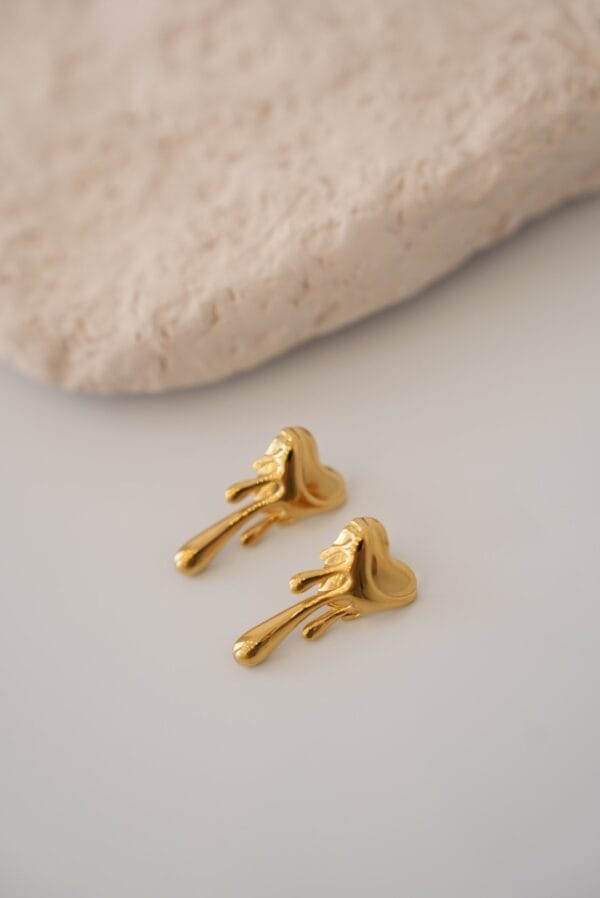 Akan Kalp Model Gold Çelik Küpe