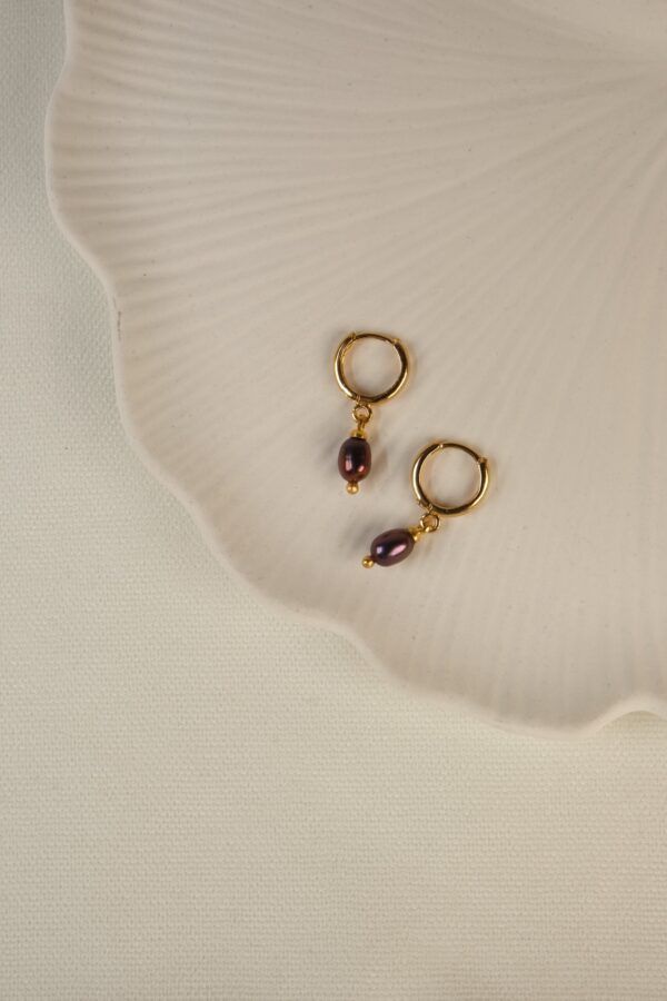 Luna Siyah İnci Detaylı Vip 24K Altın Kaplama Halka Küpe