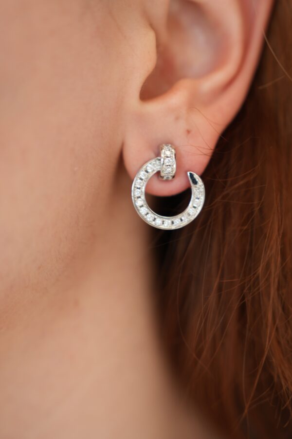 Çivi Model Zirkon Taş Detaylı Çelik Küpe