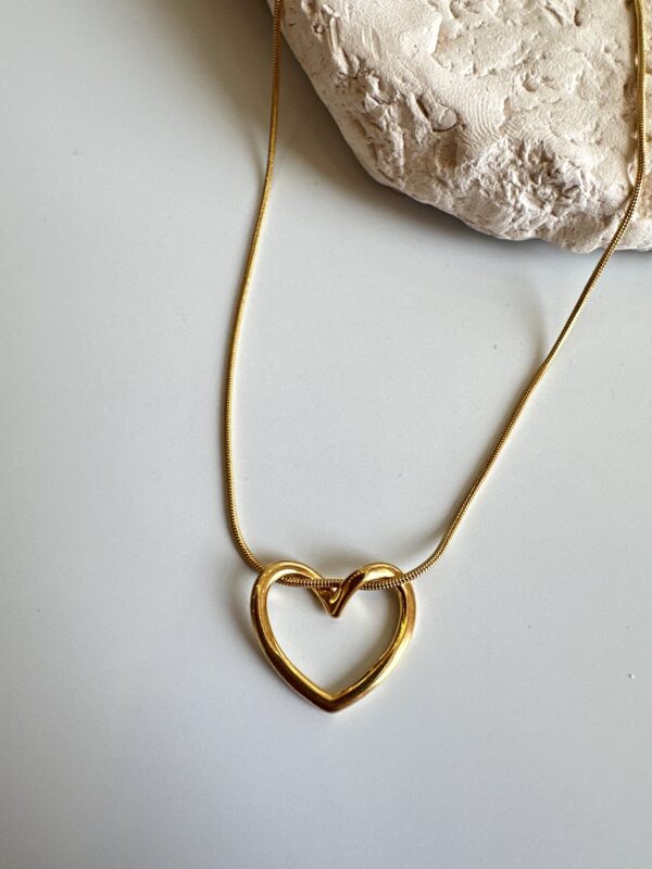 Kalp Detaylı Vip Kolye