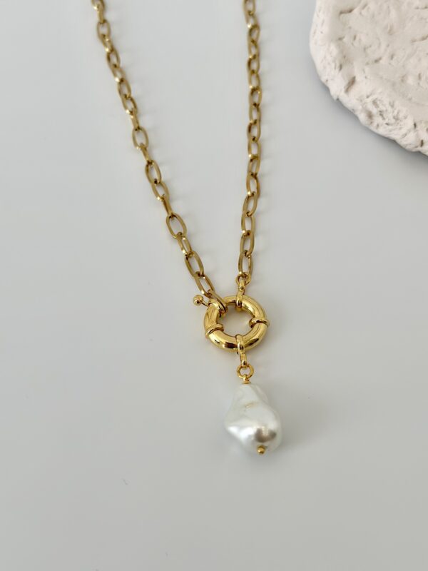 Mayorka Barok İnci Detaylı Çelik Kolye