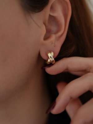 a7df4cd17130b1d1caebeeb77ea4dfb3-1.jpg Halka Model Gold Renk Vip Küpe