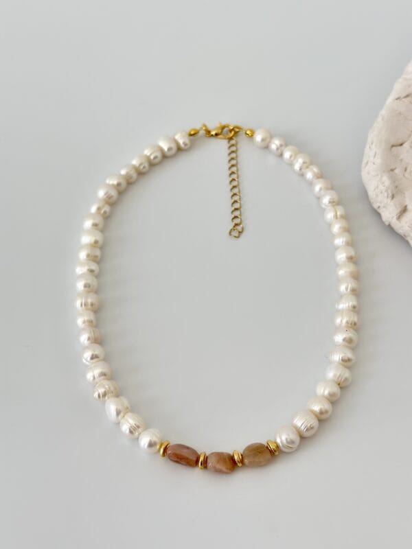 Güneş Taşı Detaylı Gerçek İnci Kolye