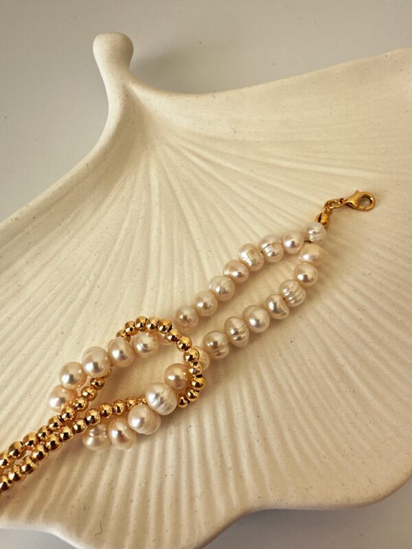 Dorika Detaylı Altın Kaplama Gerçek İnci Bileklik