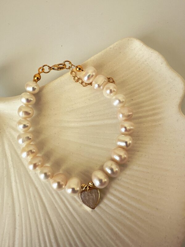 Sedefli Kalp Detaylı Vip Model İnci Bileklik