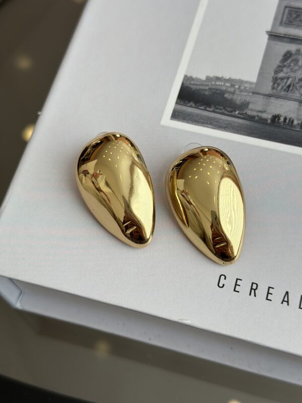 Badem Model Gold Vip Küpe