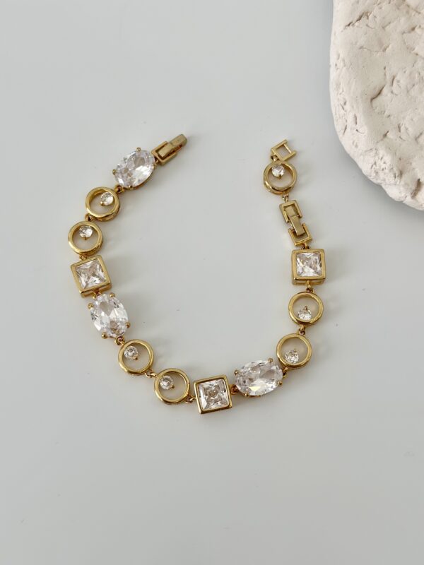 Zirkon Taş Detaylı Çelik Bileklik