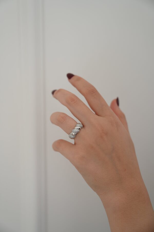 Zirkon Taş Detaylı Vip Yüzük