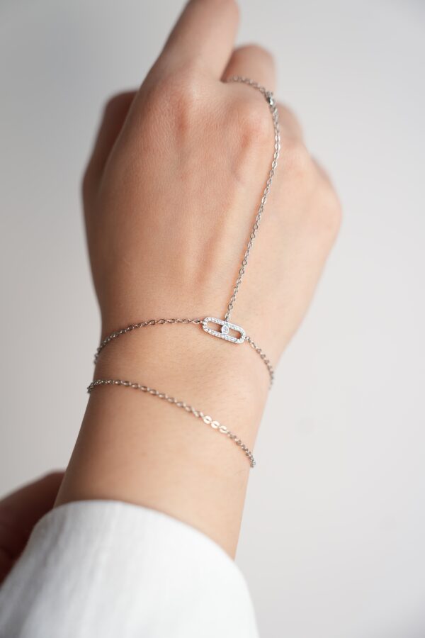 Pirinç Gümüş Renk Zirkon Taşlı Model Kadın Şahmeran