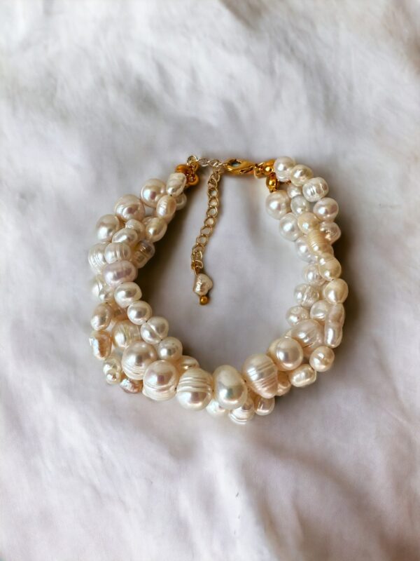 Karen Sarmal İnci Bileklik