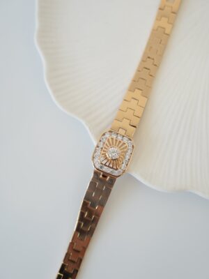 c26980486abc618a77c981254a419b28-1.jpg Zirkon Taş Detaylı Saat Model Vip Bileklik