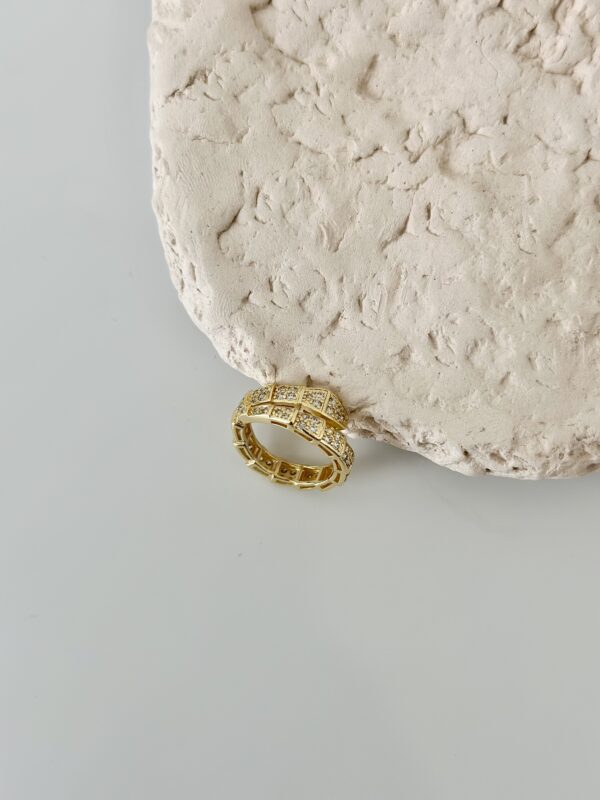 Yılan Detaylı Gold Çelik Yüzük