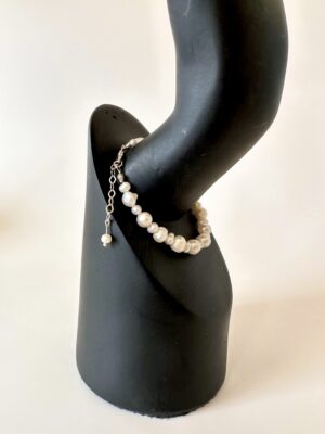 Gümüş Materyal ile Tasarlanmış Gerçek Tatlı Su İncisi Bileklik