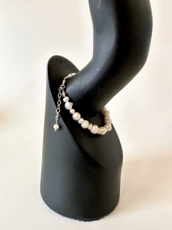 Gümüş Materyal ile Tasarlanmış Gerçek Tatlı Su İncisi Bileklik